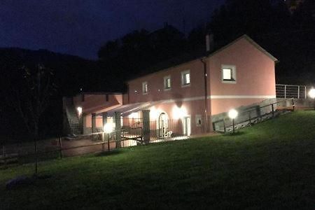 B&B La Casina Rosa La Spezia Valeriano Lunense Exteriör bild