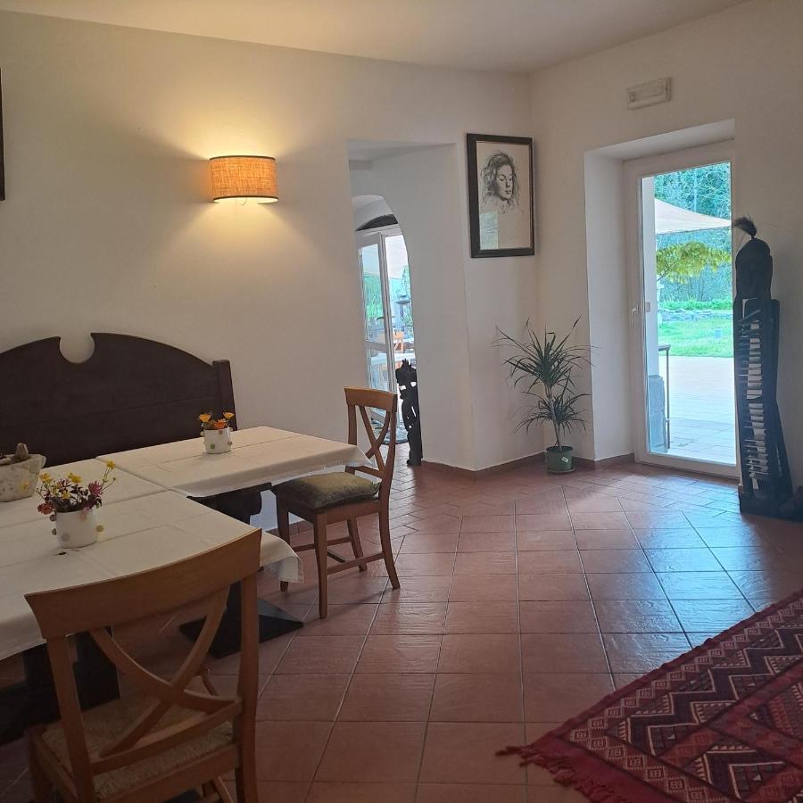 B&B La Casina Rosa La Spezia Valeriano Lunense Exteriör bild