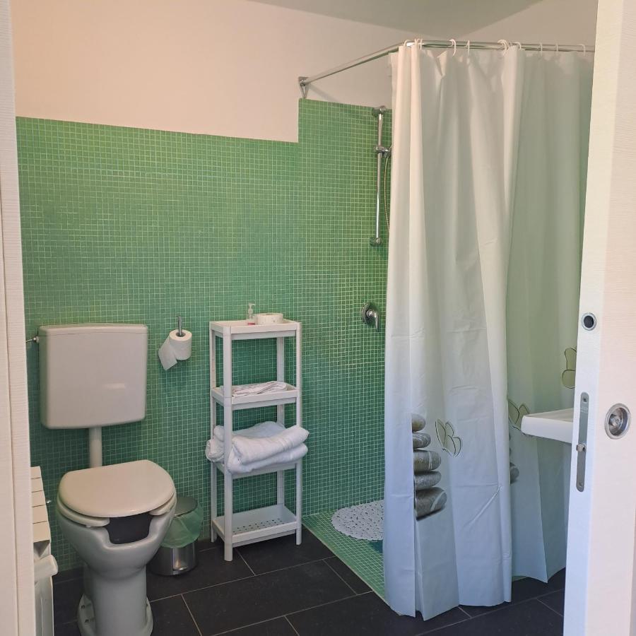 B&B La Casina Rosa La Spezia Valeriano Lunense Exteriör bild